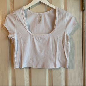 EUC Outdoor Voices SuperformRib Shortsleeve in White, Size Medium